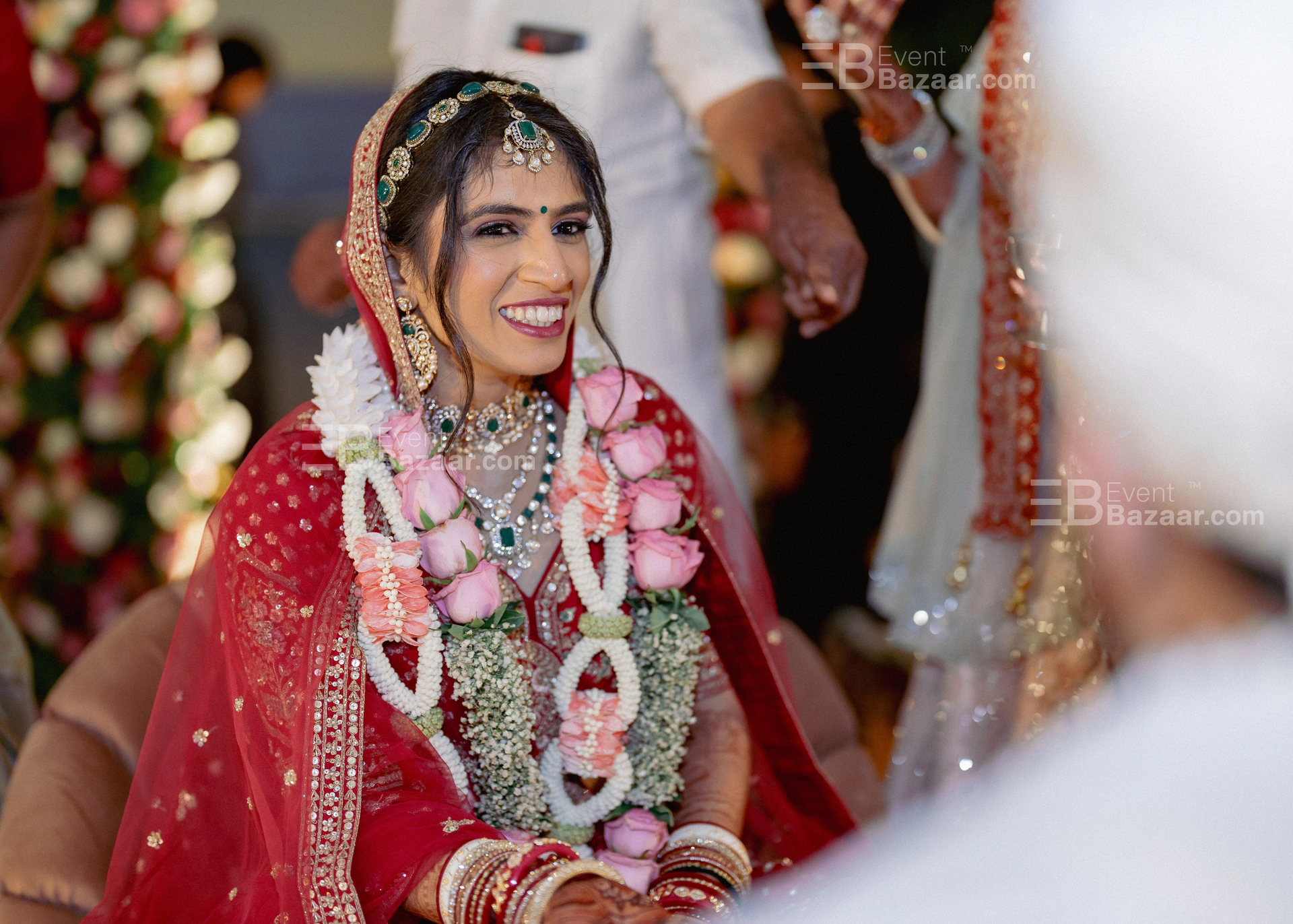 RASHI & RIKESH photo 13