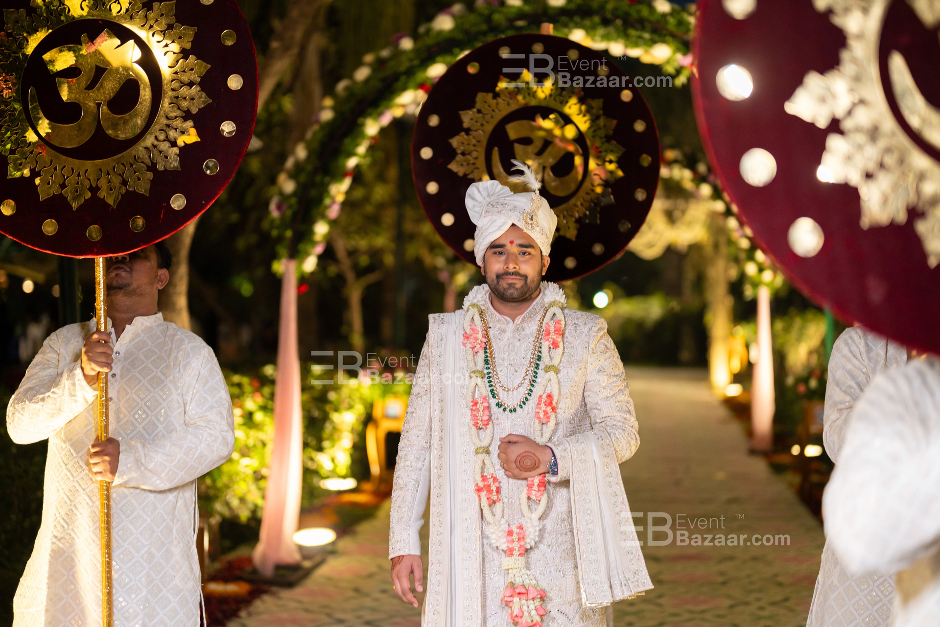 RASHI & RIKESH photo 11