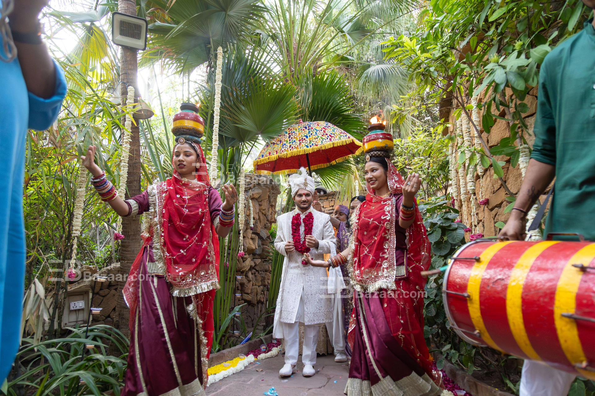 NIDHI X BHUVAN photo 4
