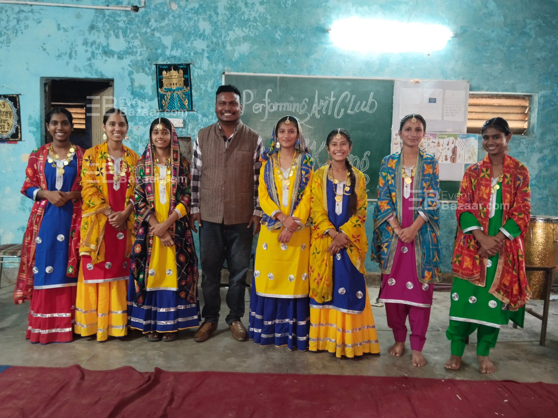 GUGGU GULAAM work  photo 4