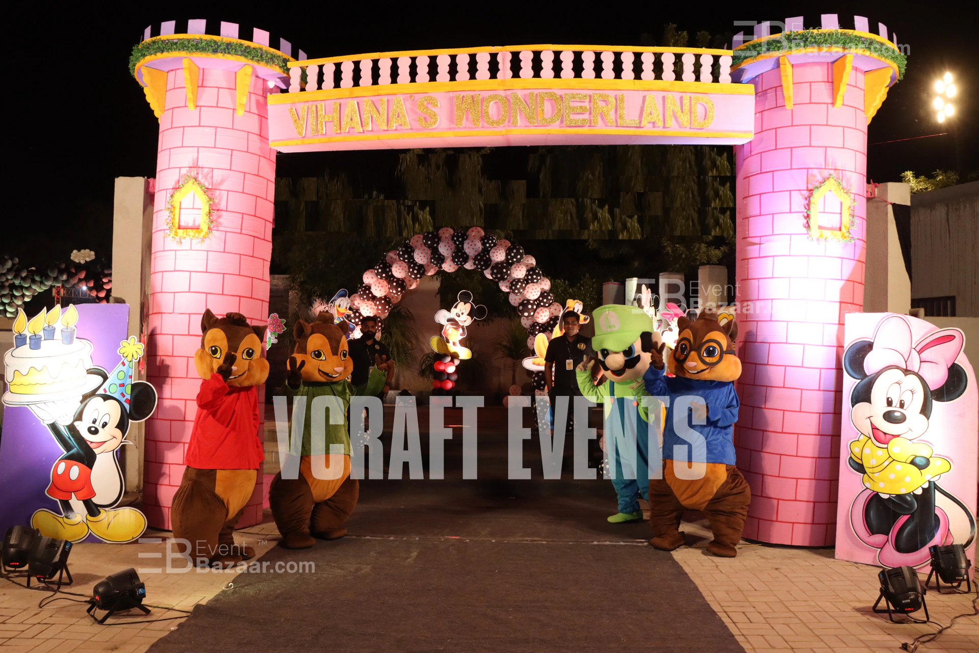 Photo Gallery photo 16