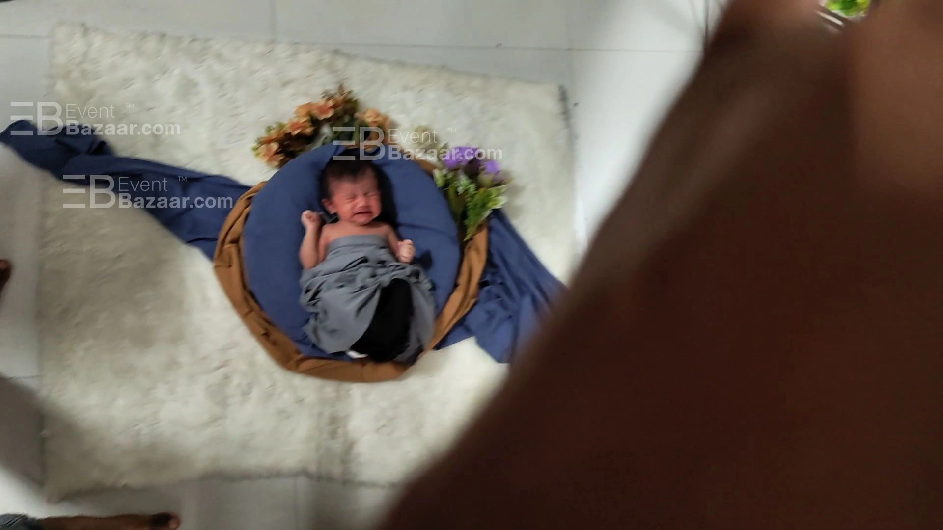 Behind The Scenes photo 10