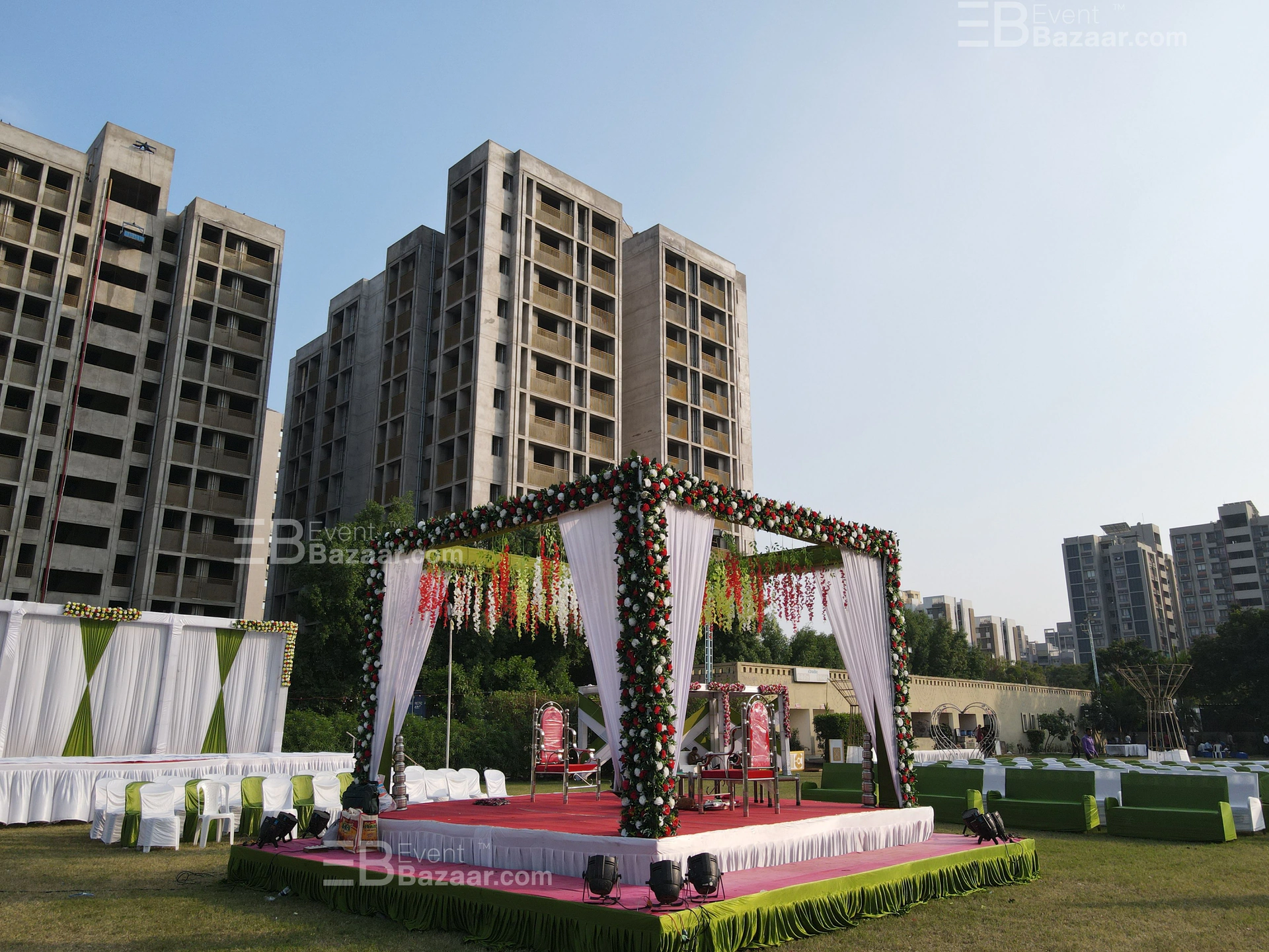 Photo Gallery photo 4