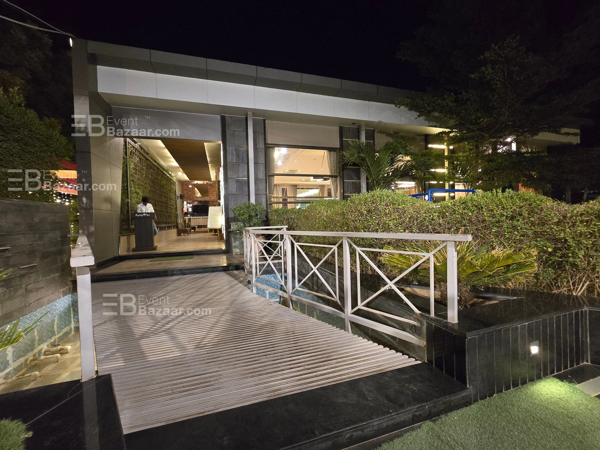Photo Gallery photo 10