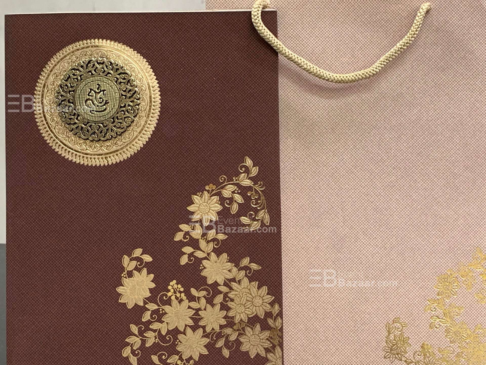 The Album photo 1