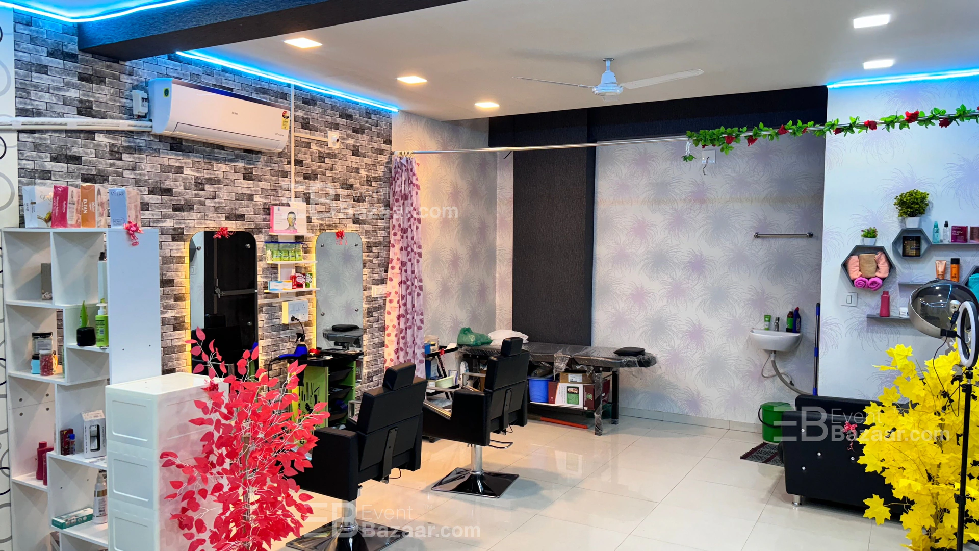 Photo Gallery photo 10