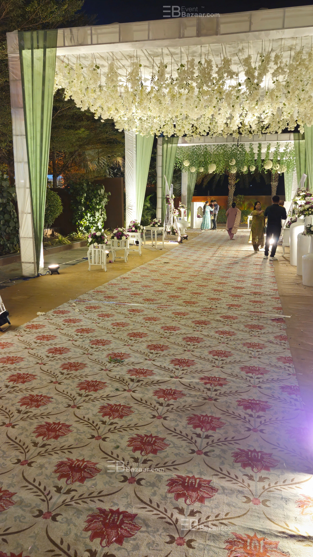 Photo Gallery photo 16
