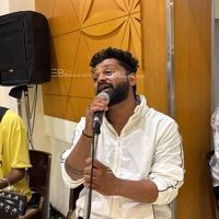 Niket patel live 